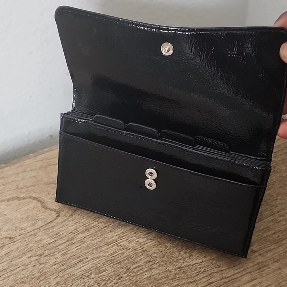 Franklin Covey Black Patent Leather Wallet with Tabs